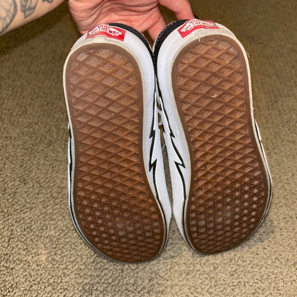 Old Skool Vans - Picture 4 of 4